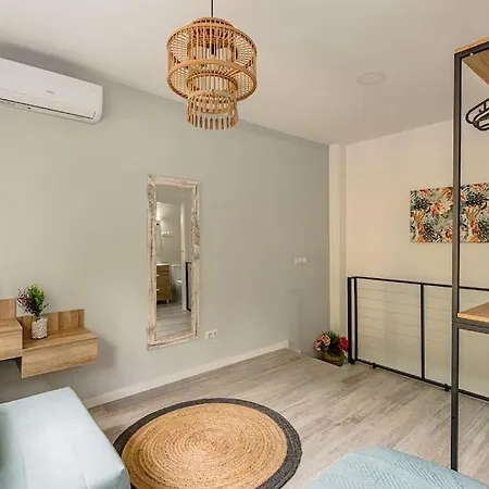 Cozy Duplex Apartment In Barrio De Salamanca - Heredia Madrid Exterior photo